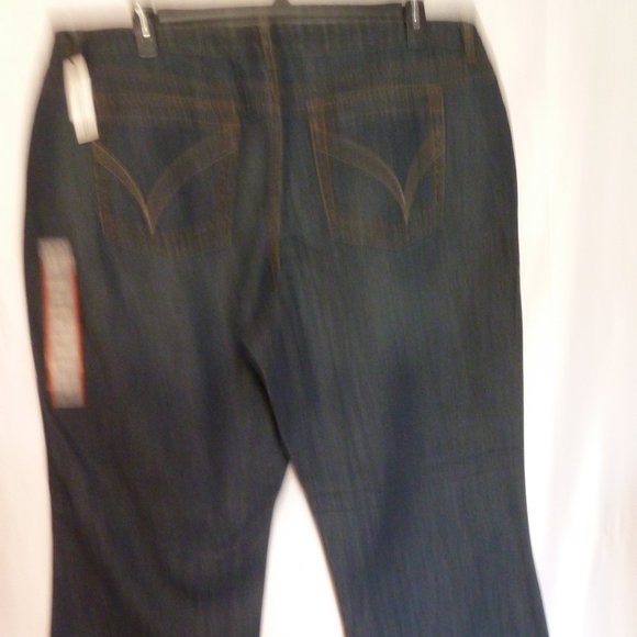 NEW Venezia Rigid Bootcut  Plus Size 22 Jeans - Picture 1 of 14